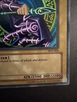 Yu-Gi-Oh Dark Magician SDY-006 Unlimited Ultra Rare Holo Strong Front Vintage - Image 4