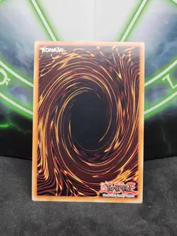 Yugioh Deep-Eyes White Dragon MVP1-ENG05 1st Edition Gold Rare NM - Image 2