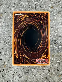 Yugioh TCG Crimson Blade Dragon BLZD-EN037 Ultra Rare 1st Edition EU NM-M - Image 2
