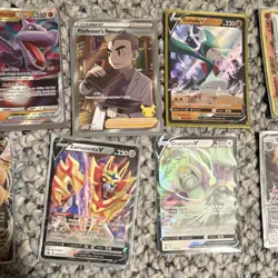 Pokemon TCG 32 Card Lot Holo EX GX V VSTAR Darkrai EX Articuno Aerodactyl - Image 4