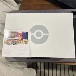 Pokemon TCG Sword & Shield Ultra Premium Collection Box Sealed 820650851117 - Image 2