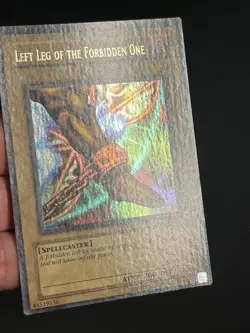 Yu-Gi-Oh Left Leg of the Forbidden One LOB-121 Original Wavy Print Exodia Holo - Image 2