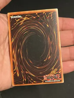 Yu-Gi-Oh Left Leg of the Forbidden One LOB-121 Original Wavy Print Exodia Holo - Image 4