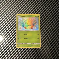 Rowlet SV2/SV94 Pokemon TCG Hidden Fates Shiny Vault Holo Near Mint - Image 1