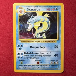 Pokemon TCG Gyarados 7/130 Base Set 2 Unlimited Holo WOTC VTG 2000 HP - Image 1