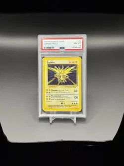 1999 Pokemon Zapdos 016/102 Base Set Holo PSA 8 - Image 1