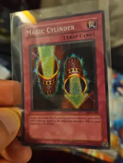 YuGiOh! Magic Cylinder - LON-104 REVERSE Secret Rare CLEAN! - Image 2