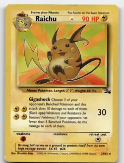 RAICHU 29/62 RARE FOSSIL POKEMON DAMAGED (SEE PICTURES) - Image 1