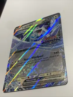 Lugia ex (82/131) [Stamped Promo] (NM) - Pokemon - Prismatic Evolutions (ENG) - Image 3