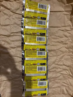 Pokemon 6 First Edition Jungle Booster Packs seald - Image 2