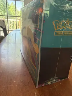 (Small Tear) POKEMON CENTER Ascended Heroes Elite Trainer Box - Image 3