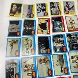 Mixed 1977 Topps Star Wars Trading Card Bundle (Set Of 30) - Image 5