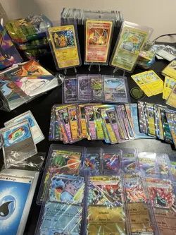 Pokemon Card Vintage Collection Lot Holos, Sealed, 1k CardsU, Charizard, Binders - Image 3