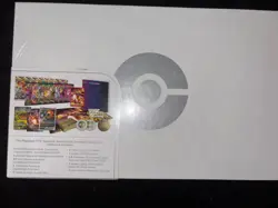 Pokemon TCG Sword and Shield Ultra Premium Collection Charizard Box 820650871115 - Image 4