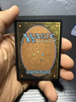 Roaming Throne The Lost Caverns of Ixalan Regular - Image 2
