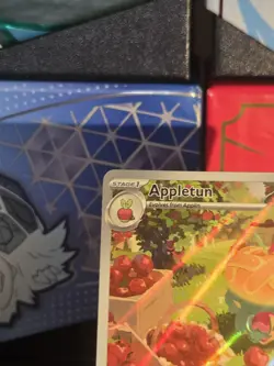 Appletun 211/191 Surging Sparks Illustration Rare Pokemon Card NM - Image 2