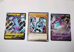 Yugioh Lot. Blue-Eyes White Dragon Oversized Cards, Game Boards,Playmat, D-P Box - Image 3