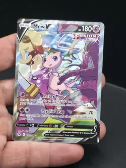 Mew v Fusion Strike Full Art Ultra Rare Card 251/264 Near Mint Condition - Image 2