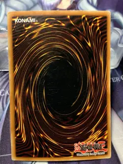 Yu-Gi-Oh Dark Magician BPT-007 Secret Rare Card 2003 Collector's Tin - Image 2