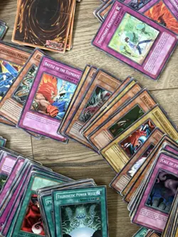 Yugioh Elemental Hero Plasma Vice Tin 2007 bulk 100s lot YU-GI-OH TRADING CARDs - Image 4