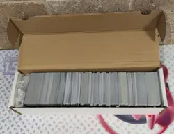 1000 English holos Pokemon card job lot bulk collection - Image 1