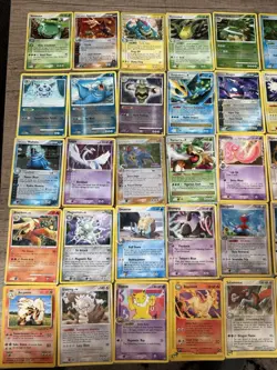 Vintage Pokemon 95 Card Lot EX Lv.X Holo Collection Salamence Lugia Tyranitar - Image 2