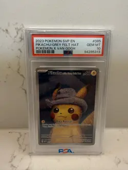 2023 POKEMON SVP EN-SV BLACK STAR PROMO #085 PIKACHU WITH GREY FELT HAT PSA 10 - Image 1