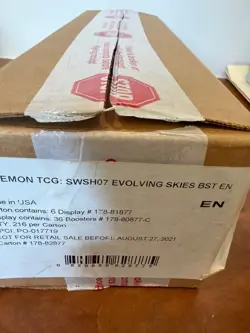 Pokemon TCG Sword and Shield Evolving Skies Booster (178-80877) - Image 1