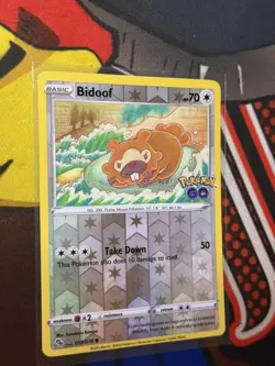Bidoof 059/078 Peelable Ditto Reverse Holo Pokemon GO Stamp Pokemon TCG Card NM - Image 2