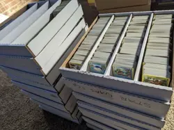 1000 POKEMON CARD UNCOMMON/COMMOM BULK LOT +1 POKEMON V/EX - NM - REAL - Image 2