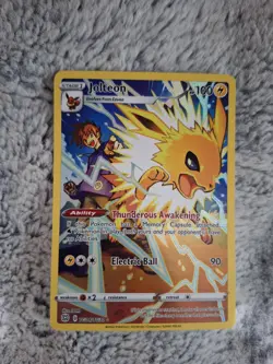 The Pokemon Company Jolteon TG04/TG30 Brilliant Stars Ultra Rare Full Art Holo - Image 1