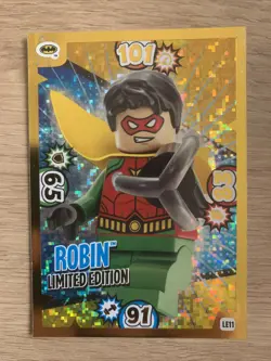 Lego Batman Trading Card Limited Edition LE2 Robin - Image 2