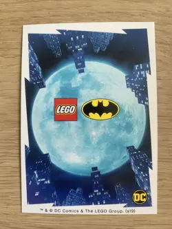 Lego Batman Trading Card Limited Edition LE2 Robin - Image 3