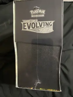 Pokemon Evolving Skies ETB Elite Trainer Box Factory Sealed 2021 - Image 2