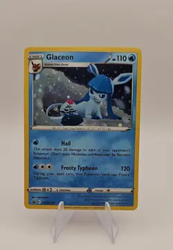 Glaceon SWSH192 SWSH: Sword & Shield Promo Cards Holo - Image 1