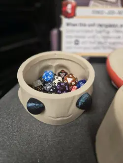 MTG Commander Deck Box 3D Printed, Holds 100 Sleeved Cards Mushroom With Storage - Image 5