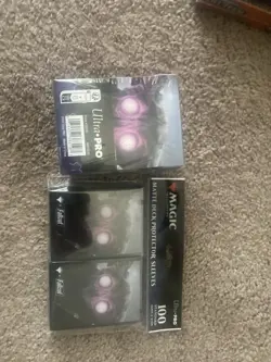 Ultra PRO Magic: The Gathering Fallout Mothman card sleeves and deck box - Image 1