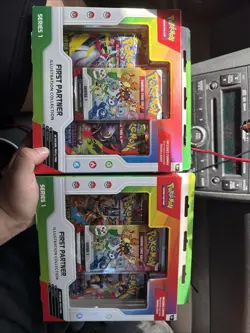 Pokemon TCG Series 1 First Partner Illustration Collection - Image 1