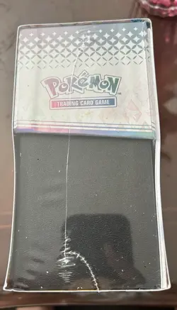 Pokemon Scarlet & Violet Prismatic Evolutions Elite Trainer Box - Image 5