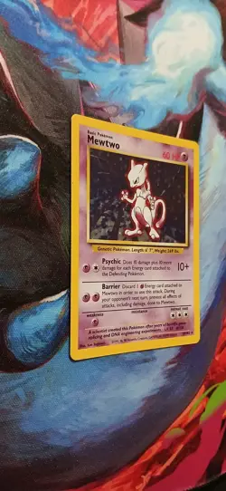 Pokemon Mewtwo Holo Rare Card #10/102 Base Set WOTC TCG English - Image 3
