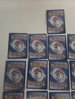 Pokemon Pikachu TCG Holo Chinese , Non Holo Lot Of 21 Nm - Image 2