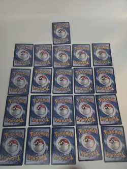 Pokemon Pikachu TCG Holo Chinese , Non Holo Lot Of 21 Nm - Image 3