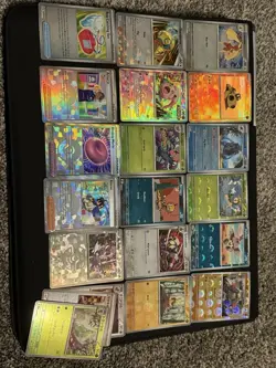 Pokemon TCG Lot of 20 Poke/Master Ball Reverse Holo Cards - Image 1