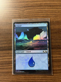 1x *FOIL* Island #266 Mint/NM Magic:the Gathering MTG Core Set 2019 - Image 1