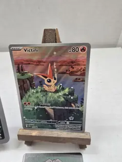 Victini Illustration Collection Promo Set Regular, Jumbo, Pokeball & Code Card! - Image 4