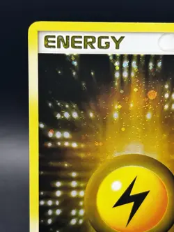 Pokemon Lightening Energy Holo Rare Emerald 104/106 Vintage LP - Image 3