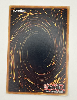 Yu-Gi-Oh! Gamma the Magnet Warrior DOR-003 Duelist of the Roses Secret Rare - Image 2