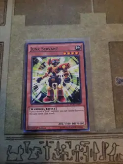YUGIOH JUNK SERVANT LC5D-EN021 COMMON 1ST ED NM - Image 1