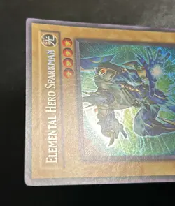 Yu-Gi-Oh! TCG Elemental Hero Sparkman EHC2-EN001 Limited Edition - Image 4