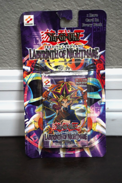 2002 Yugioh LON 1st Edition Labyrinth of Nightmare Blister Pack Sealed TCG - Image 1